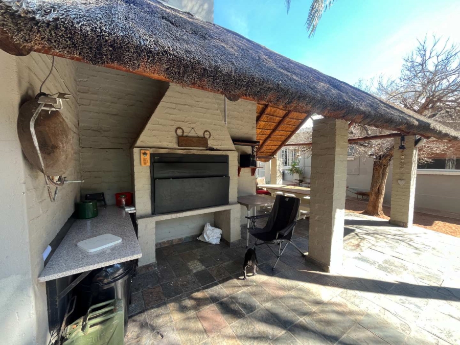 4 Bedroom Property for Sale in Middelpos Northern Cape
